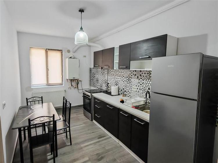 Apartament 3 camere - Drumul Taberei - Valea Doftanei - 10