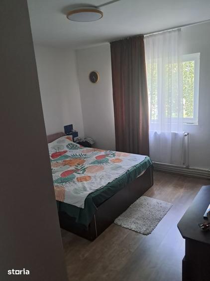 Casă cu 3 camere cu Teren 500 Mp în Domnești