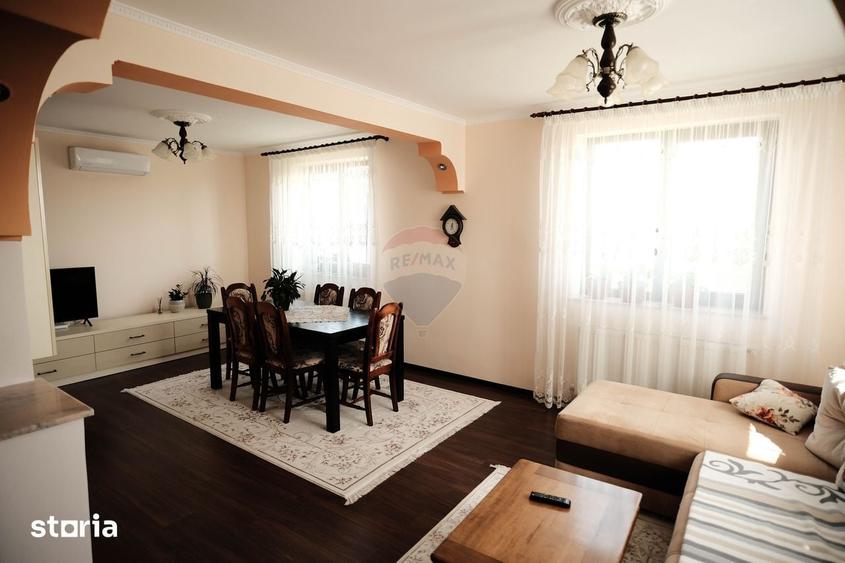 Casă cu 4 camere cu Teren 400 Mp în Central