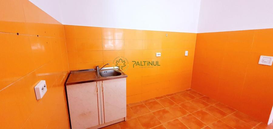 Garsonieră semidecomandată în Ștrand