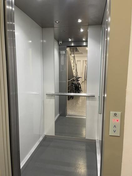 Apartament cu 2 camere decomandat în Militari