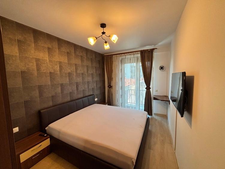Apartament cu 2 camere semidecomandat în Parcul Carol