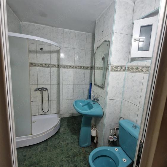 Apartament cu 2 camere decomandat în Malu Roșu