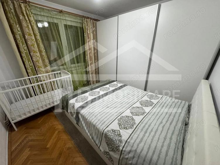 Apartament cu 2 camere decomandat în 7 Noiembrie
