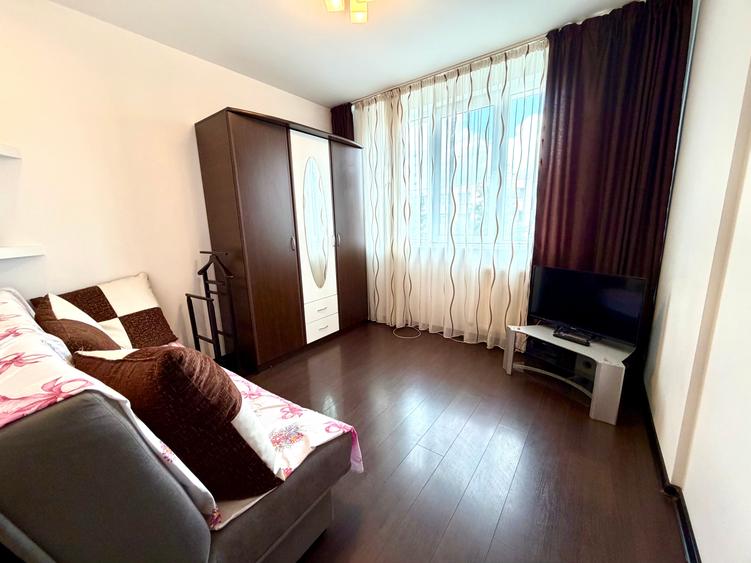 Apartament cu 3 camere decomandat în 1 Decembrie 1918