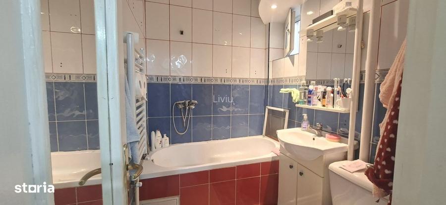 Apartament cu 2 camere decomandate in Micro 39B 52.000 euro