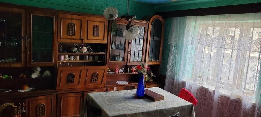 Casă cu 4 camere în Vădăstrița