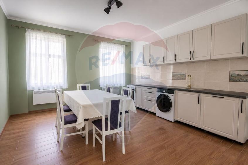 Casă individuală cu 3 camere cu Teren 1123 Mp în Măieruș