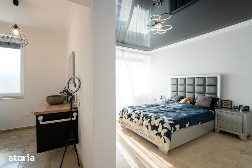 Casă cu 4 camere cu Teren 340 Mp în Paleu