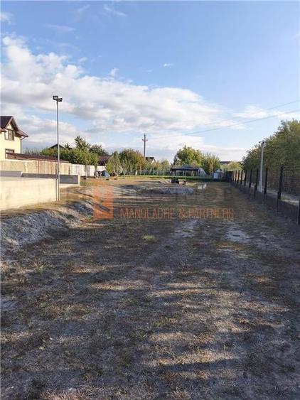 Teren Construcții intravilan de 1486 mp, în Spătaru