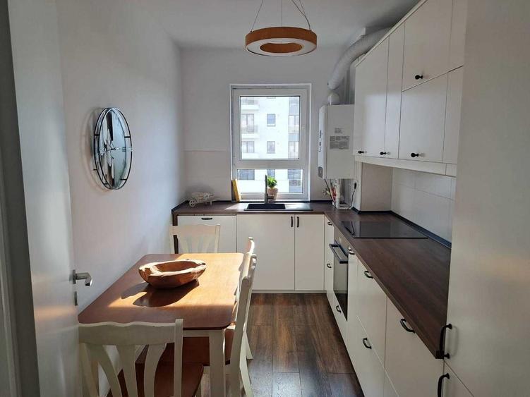 Apartament cu 2 camere decomandat în Tomis Plus