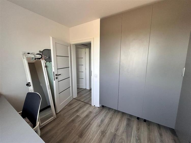 Casă cu 4 camere cu Teren 300 Mp în Săsar