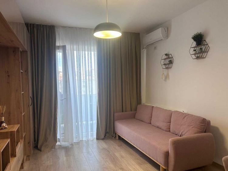 Apartament cu 2 camere decomandat în Exterior Vest
