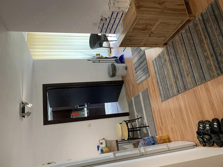 Apartament cu 2 camere decomandat în Colentina