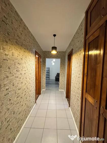 Apartament cu 2 camere decomandat în Turda