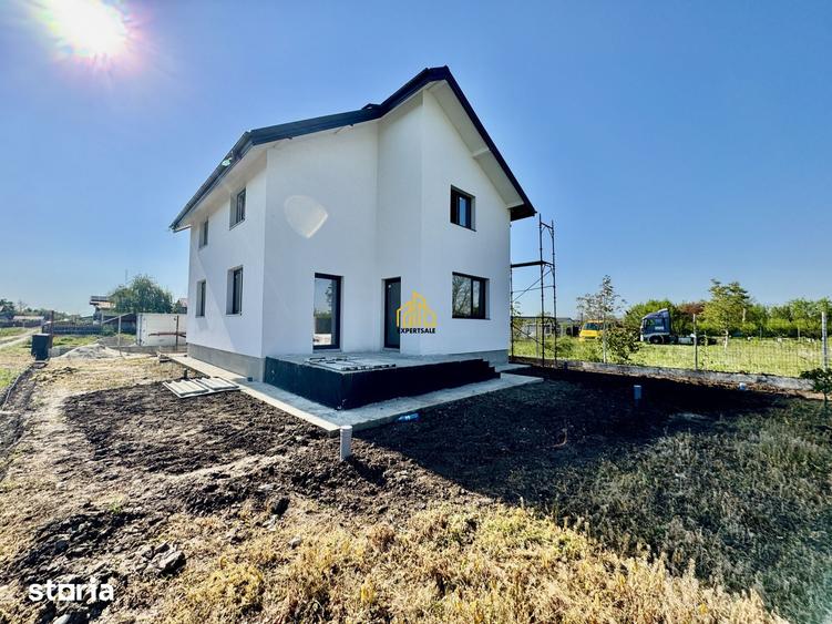 Casă cu 5 camere cu Teren 486 Mp în Ciorogârla