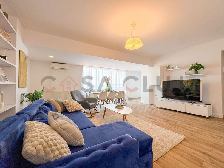 Penthouse cu 5 camere semidecomandat, mobilat în Bună Ziua