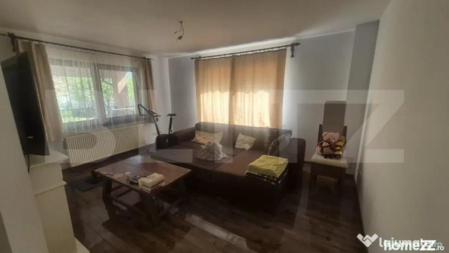Casă cu 4 camere cu Teren 525 Mp în Central