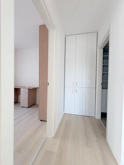 Apartament cu 3 camere decomandat, mobilat în Lipovei