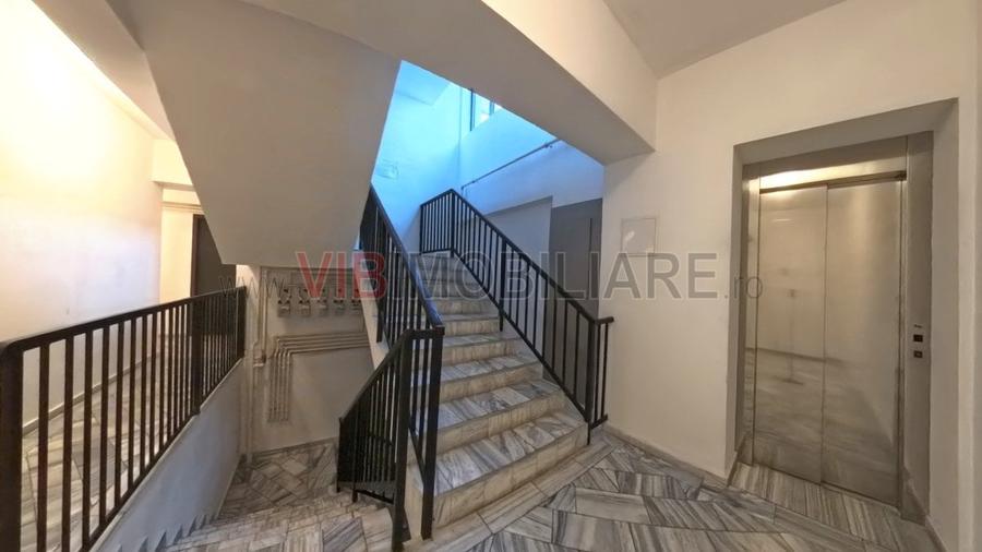 Apartament cu 3 camere decomandat în Unirii