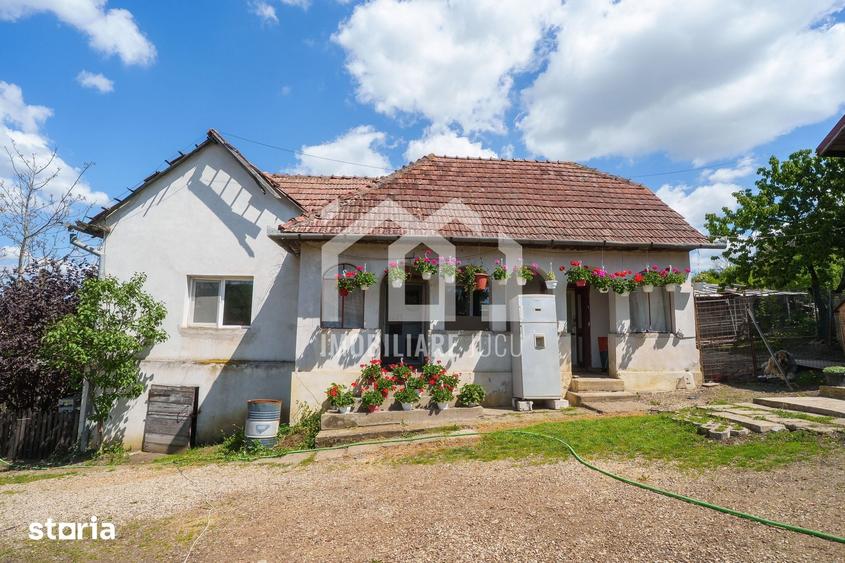 Casă cu 5 camere cu Teren 1974 Mp în Jucu