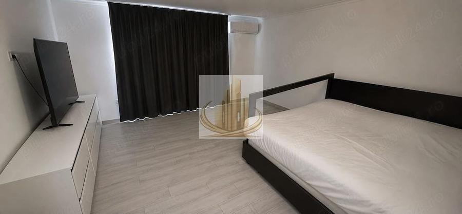 Casă individuală cu 4 camere cu Piscina în Plopi