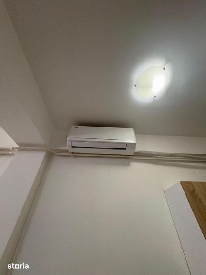 Apartament cu 3 camere în Independenței