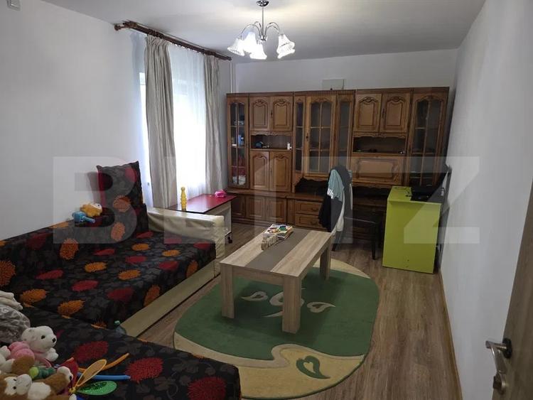Apartament cu 2 camere decomandat, mobilat în Canta