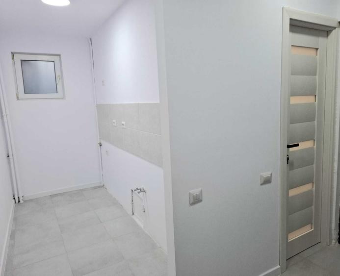 Garsonieră decomandată în Theodor Pallady
