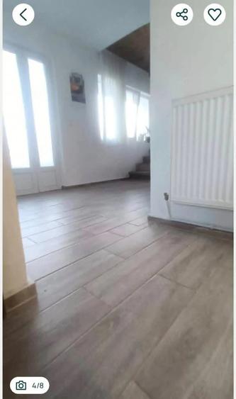 Casă cu Teren 375 Mp în Central
