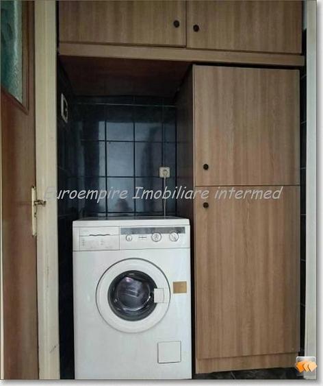 Apartament 3 camere de vanzare zona Abator - 3