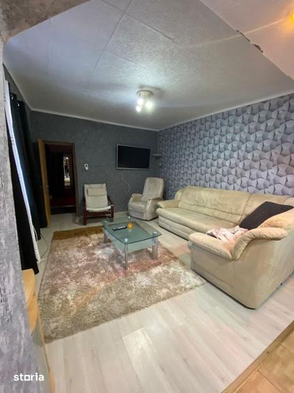 Apartament cu 2 camere semidecomandat, mobilat în Brestei