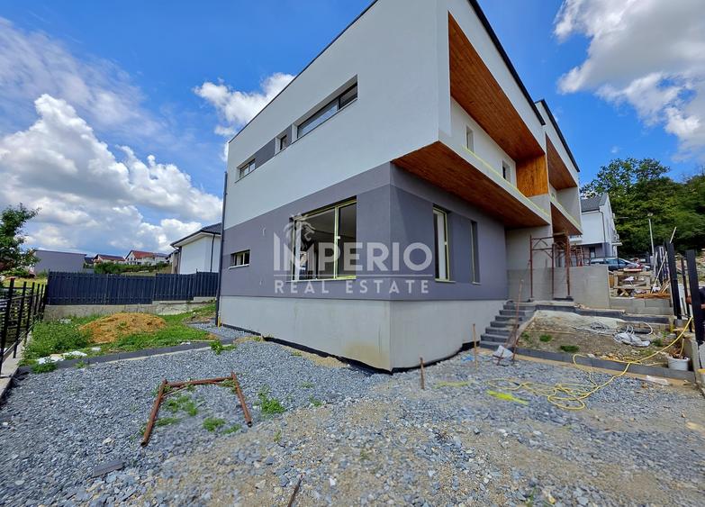 Duplex cu 4 camere cu Canalizare în Iris
