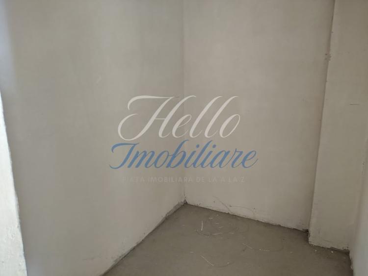 Apartament cu 2 camere semidecomandat în Florești