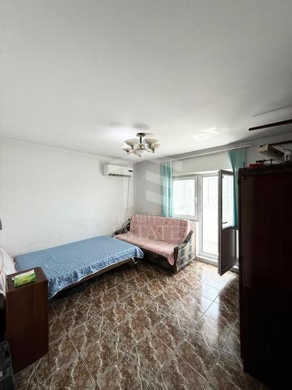 Apartament cu 4 camere decomandat, mobilat în Fundeni