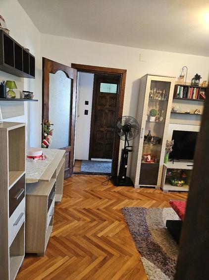Proprietar- Vand apartament cu 2 camere Calea Girocului, Str. Dositej Obradovici, Timisoara - 2