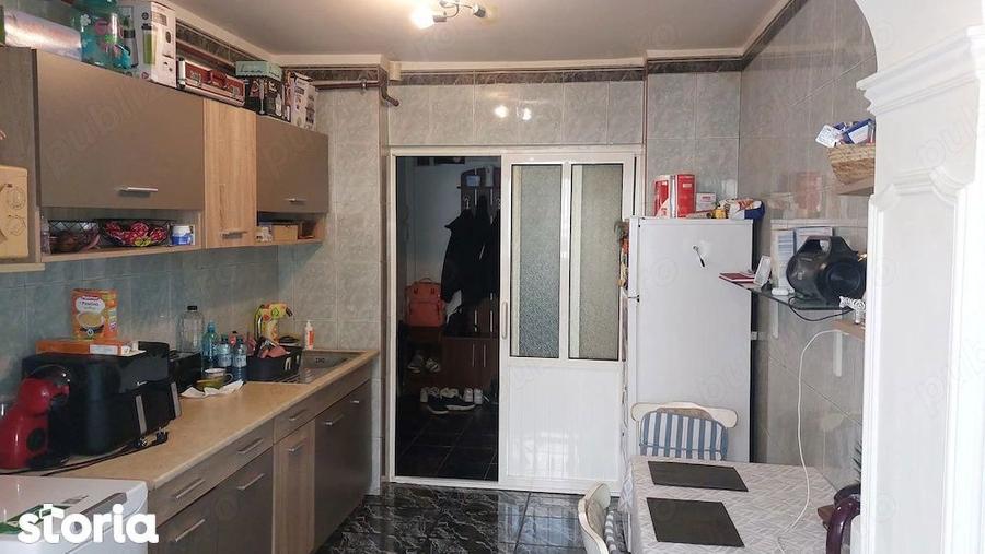 Apartament cu 2 camere decomandat, mobilat în Tomis Nord
