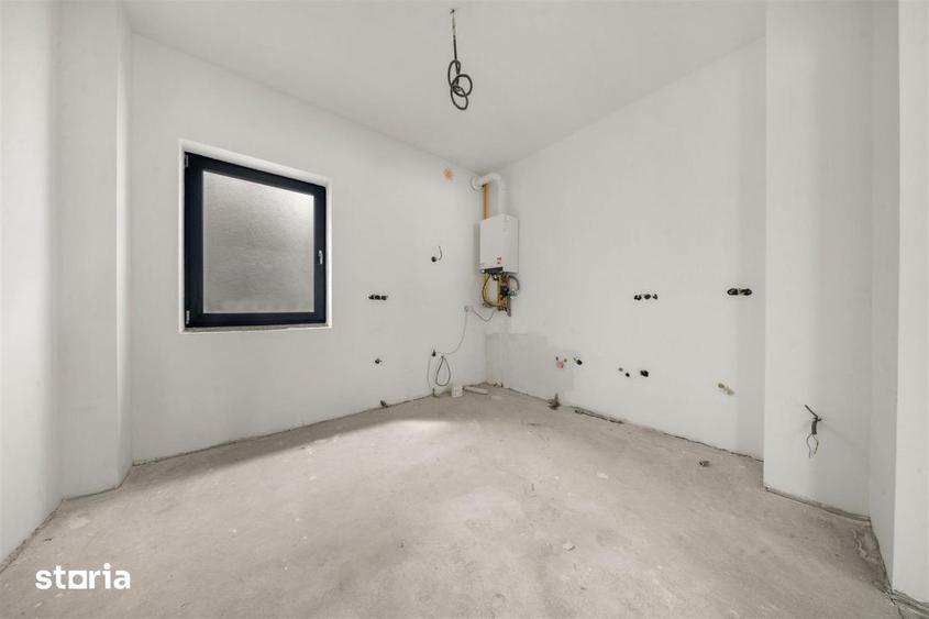 Casă cu 4 camere cu Teren 317 Mp în Gruia