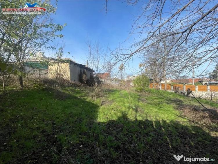 Teren de 521 mp, în Central