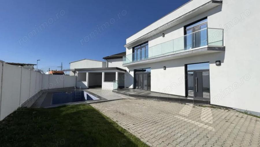 Casă cu 3 camere cu Teren 400 Mp în Bordei