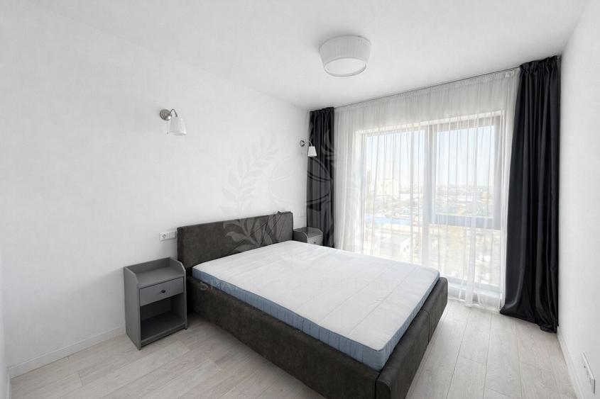 Apartament cu 3 camere decomandat, mobilat în Cantacuzino