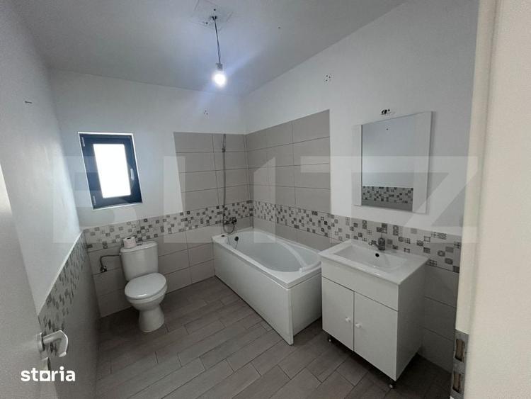 Casă cu 4 camere cu Teren 368 Mp în Malu Mare
