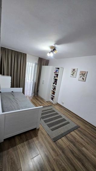 Garsonieră decomandată în Ostroveni