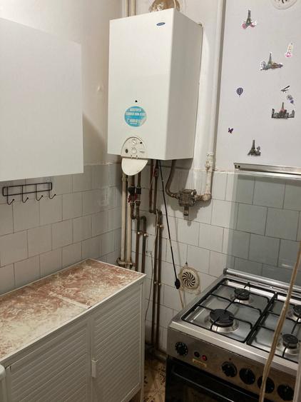 Garsonieră decomandată în Central