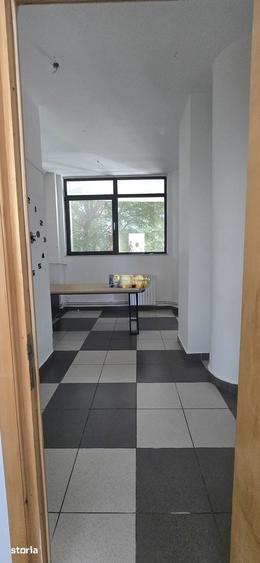 Spațiu comercial, de 252 mp, în Ultracentral