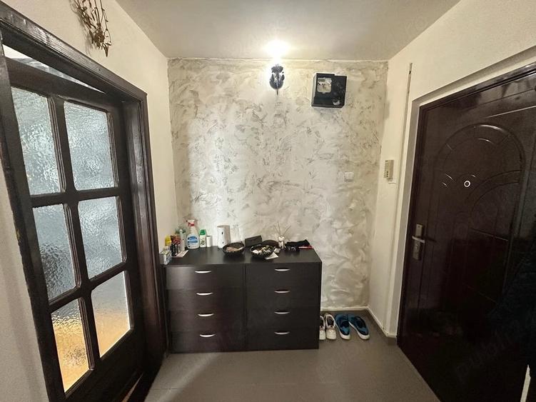 Apartament 3 camere, Rovine 2 4 semidecomandat - 3