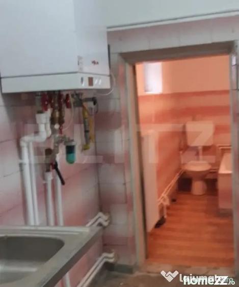Casă cu 5 camere cu Teren 2348 Mp în Găești