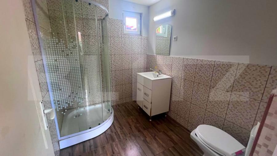 Spațiu comercial, de 180 mp, în Central
