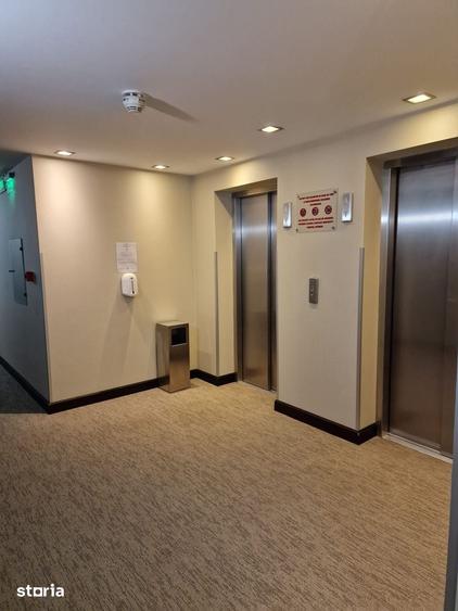 Spațiu comercial, de 3,336 mp, în Centrul Civic
