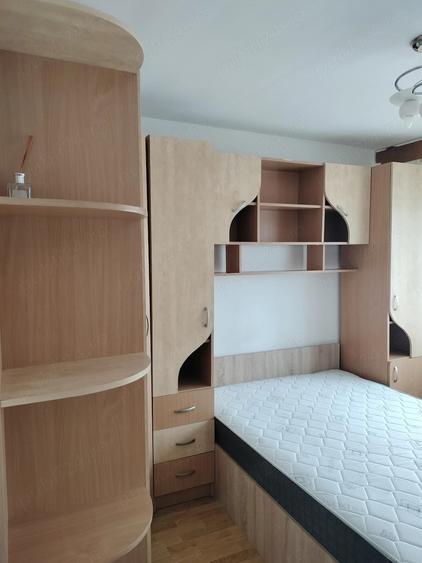 Apartament cu 2 camere decomandat în Craiter